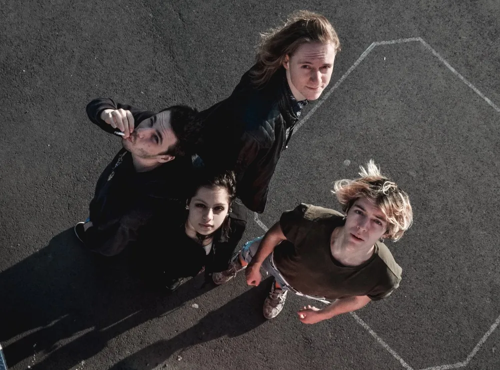R3VO: annunciati i dettagli del nuovo EP "Fireflies", guarda il video della title-track