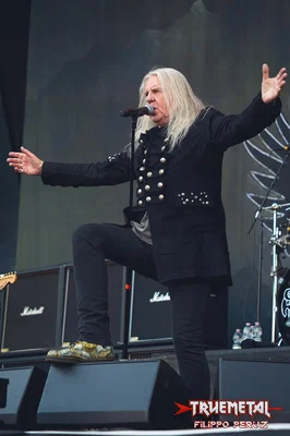 Saxon-05
