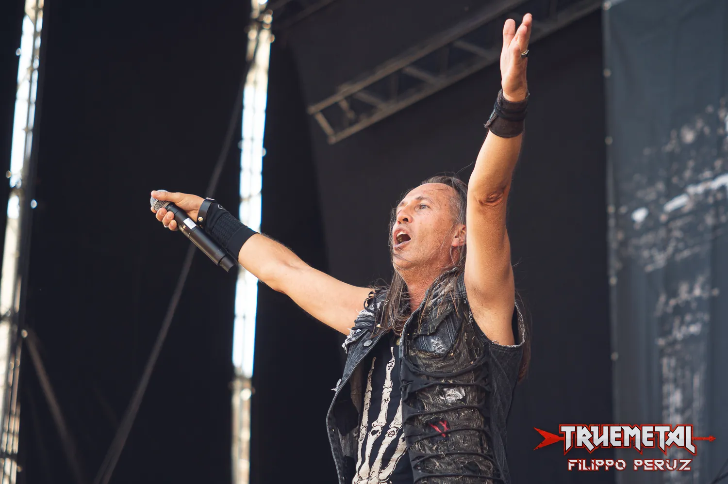 Skanners: incidente ciclistico per il cantante Claudio Pisoni