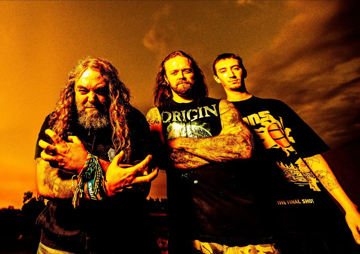 Soulfly: ascolta il nuovo singolo 'Scouring The Vile' con John Tardy degli Obituary