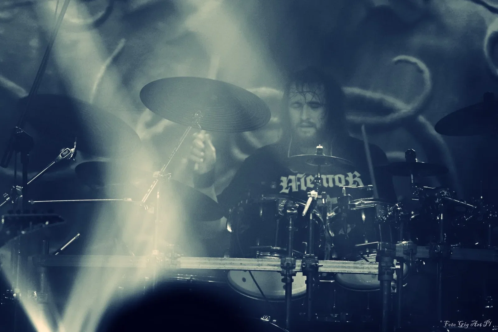 Vader: il drum cam ufficiale di 'Reborn In Flames' al Mystic Festival 2022