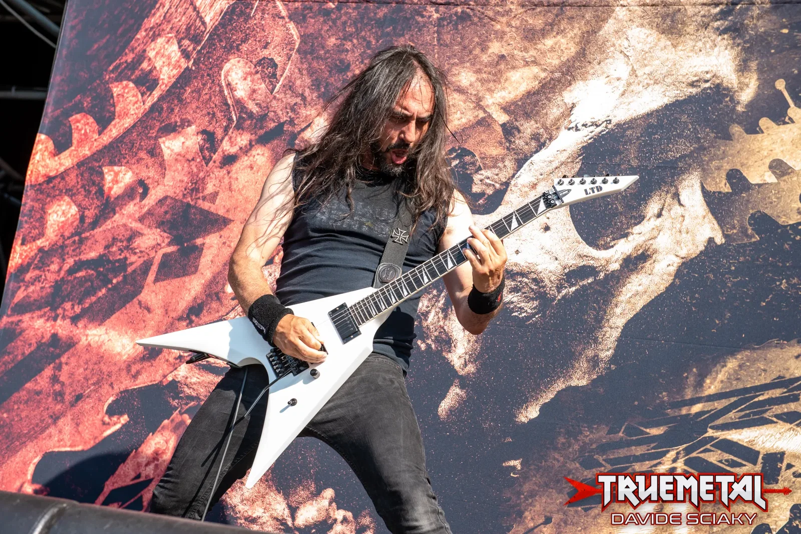 Extrema: dal vivo alla Shark Metal Fest in Sardegna