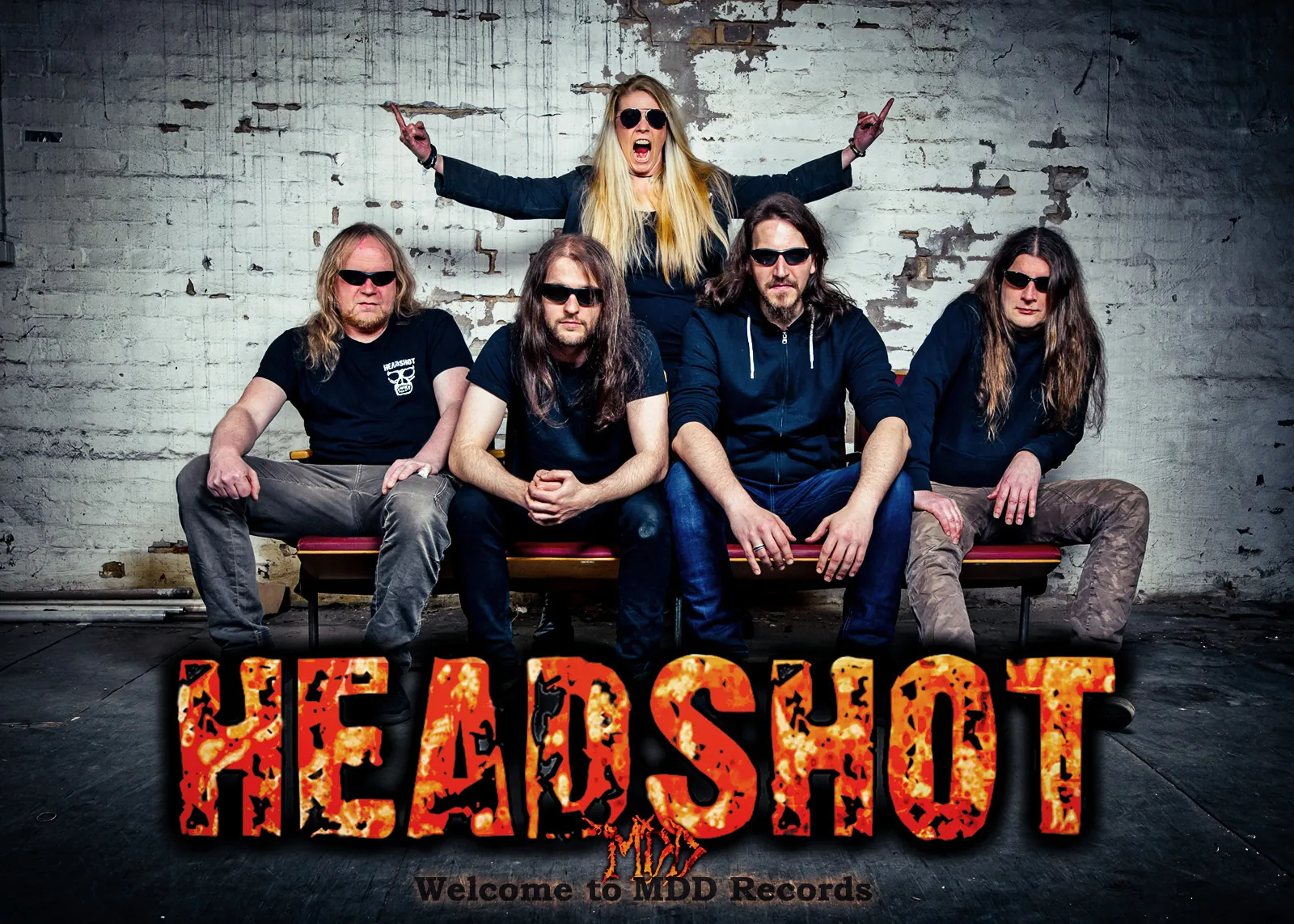 Headshot: firmano con MDD Records, nuovo album in autunno