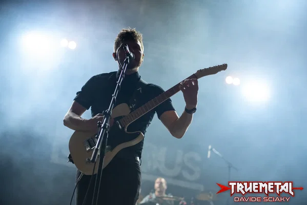 Leprous-7