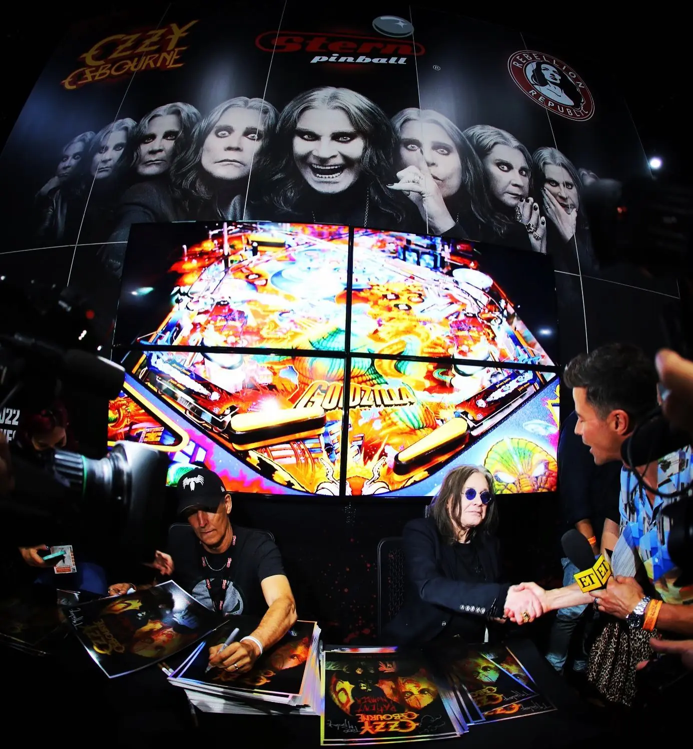 Ozzy Osbourne: si presenta al Comic-Con di San Diego "Bello tornare a rivedere le persone"