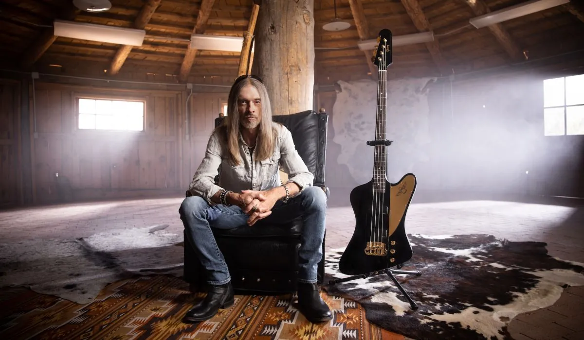 Gibson Guitars: il Thunderbird Signature di Rex Brown (Down, Pantera)