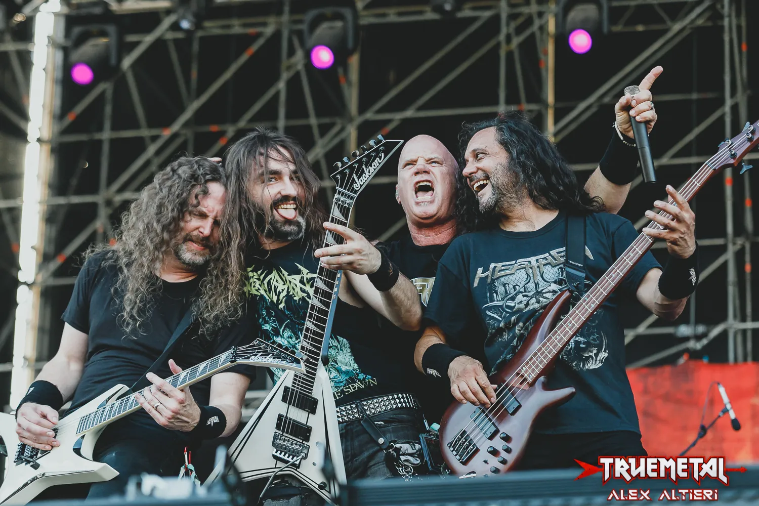 Heathen: firmato il contratto con Napalm Records e presentato il maxi singolo "Never A God"
