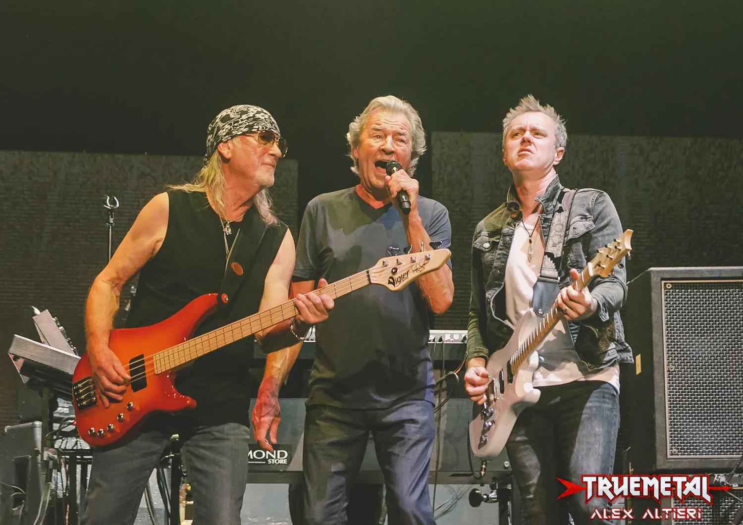 Deep Purple: pubblicato il video della title track "Splat!"