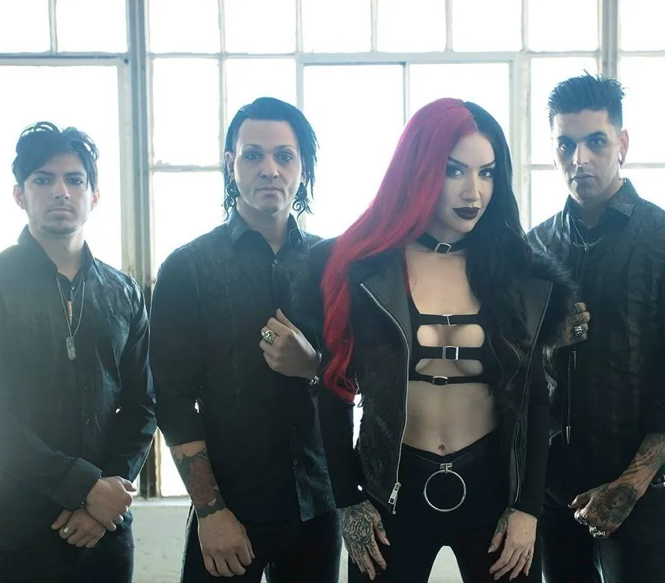 New Years Day: pubblicata la prima nuova canzone dopo tre anni di silenzio