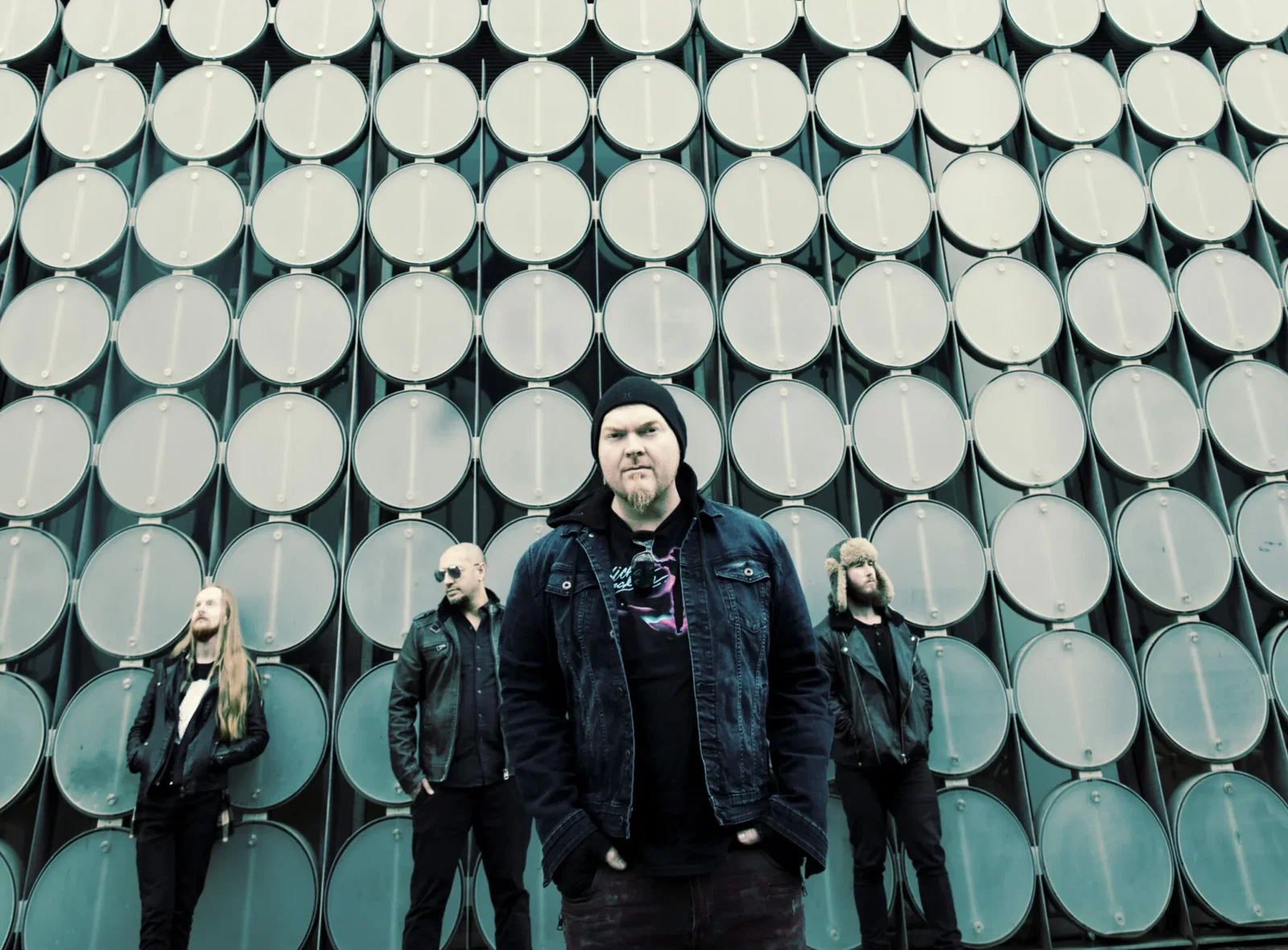 Teramaze: il lyric video di 'Gold'