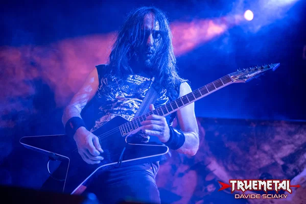Extrema (4 of 15)