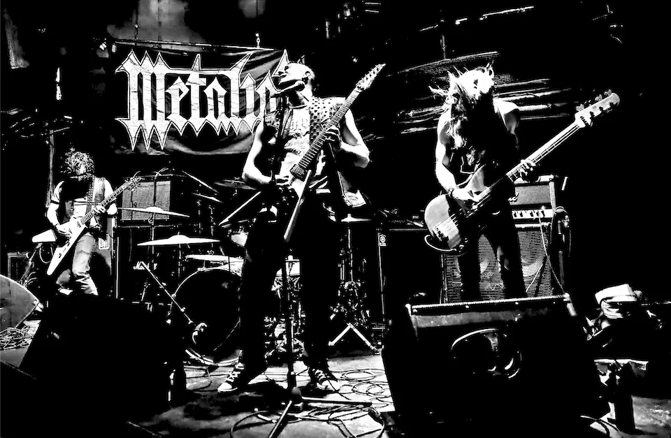 Metalian: ascolta 'Behind the Lies' dal nuovo album "Beyond the Wall"
