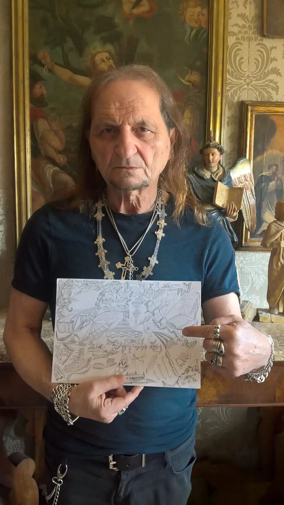 The Black: Mario di Donato presenta la V Mostra Internazionale Rock ed Heavy Metal, con le opere di molti artisti rock e metal
