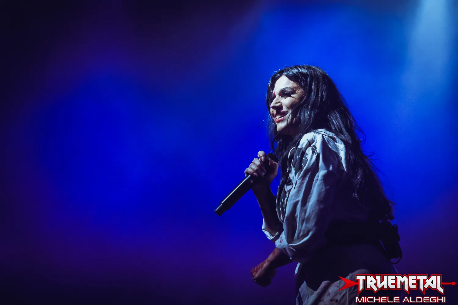 Lacuna Coil: presentano live il nuovo pezzo, "Never Dawn"