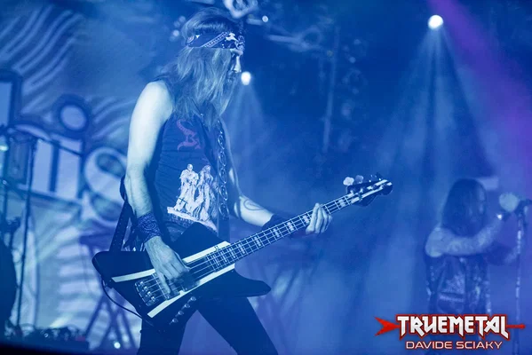 Amorphis-5