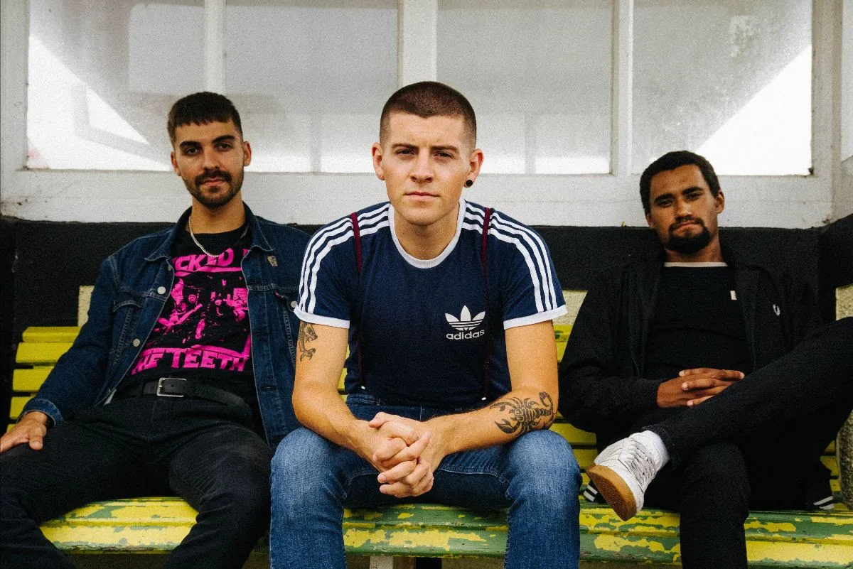 Grade 2: il nuovo album omonimo in uscita a febbraio, ascolta il singolo 'Under the Streetlight'