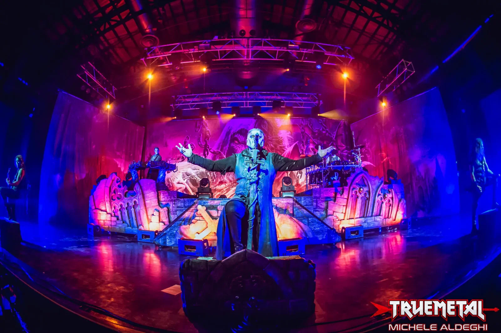 Photo Report: Powerwolf - Dragonforce - Warkings@Alcatraz 2022