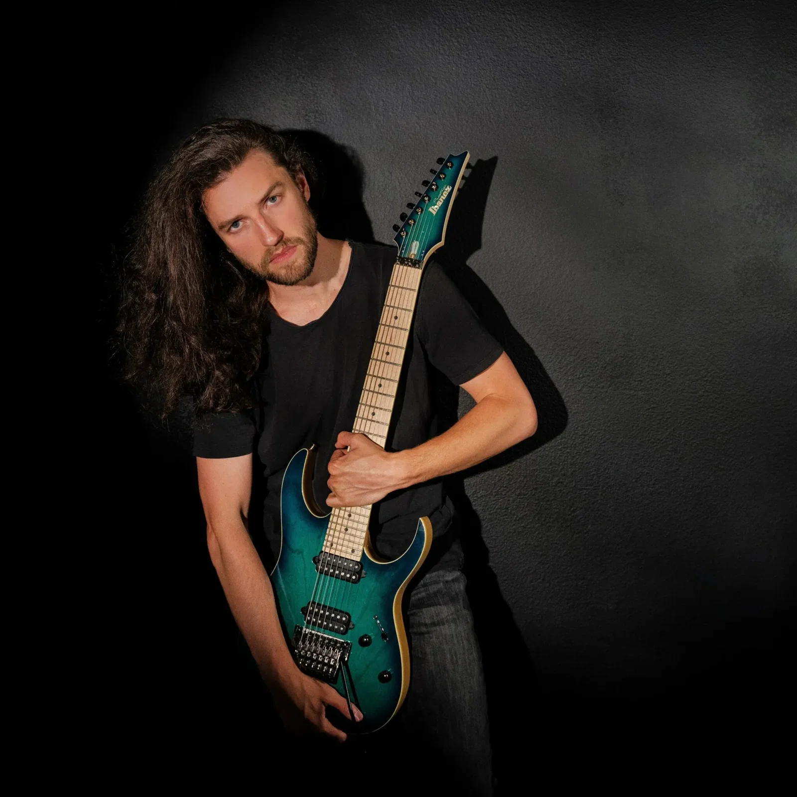Morgan Reid: tutti i dettagli dell'album di debutto "Terran"