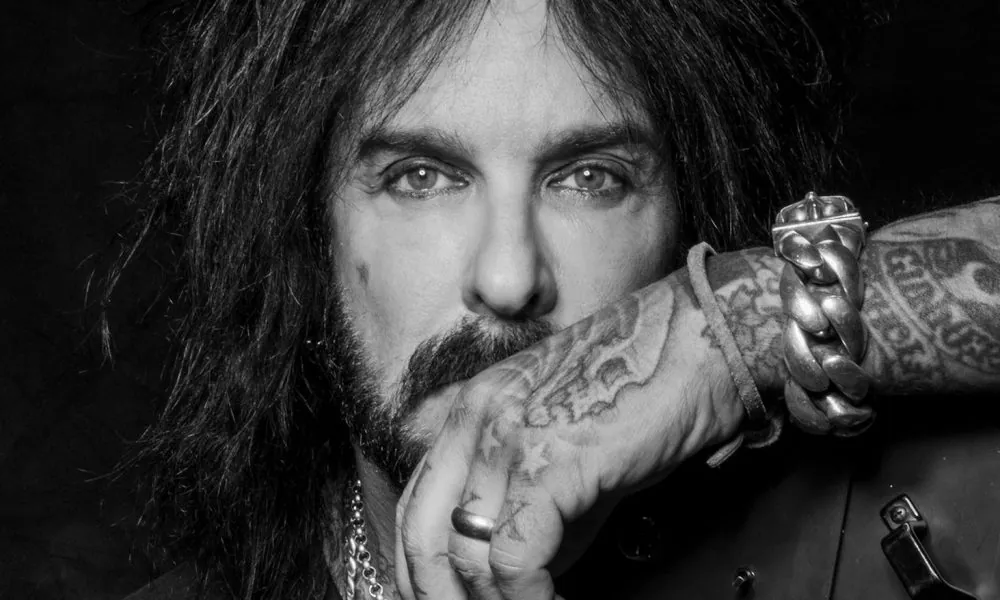 Mötley Crüe: Nikki Sixx festeggia i 23 anni di sobrietà