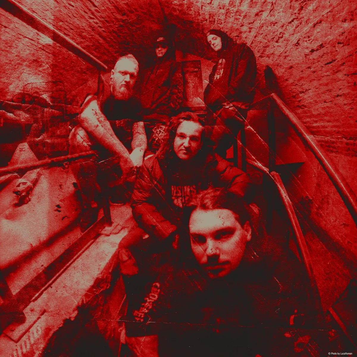 Distant: online il video di '(In)Human Scum'