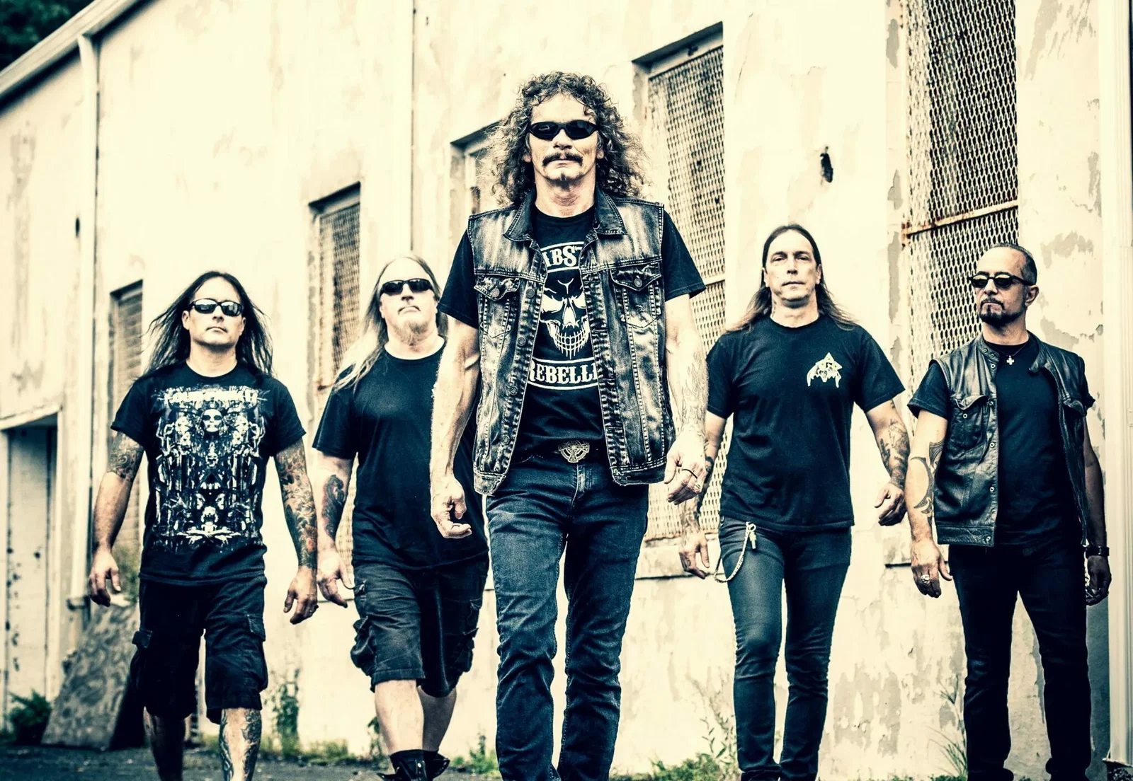 Overkill: due date in Italia ad aprile