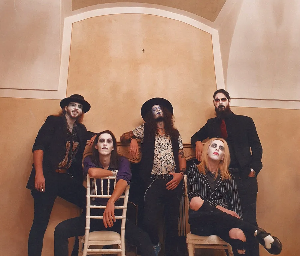 Superhorror: il nuovo album non uscirà sulle piattaforme digitali