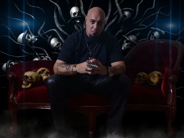 Absolon: firmano per Sliptrick Records