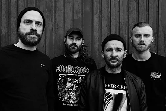 Downfall of Gaia: a marzo il nuovo "Silhouettes of Disgust"; guarda il video di 'Bodies as Driftwood'