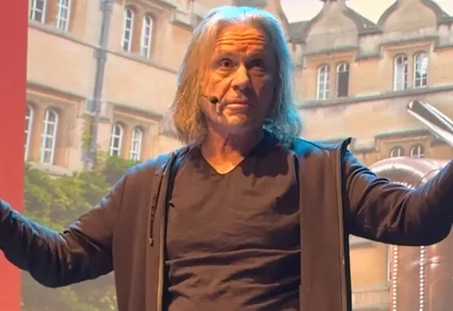 Bruce Dickinson: parla del nuovo album solista