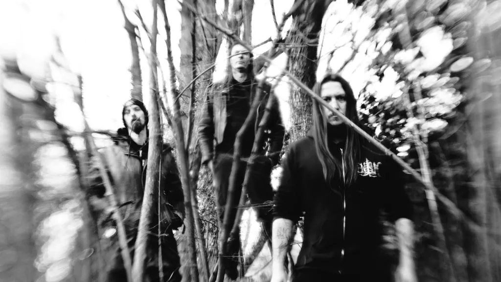 Enisum: ascolta in anteprima il nuovo album "Forgotten Mountains"