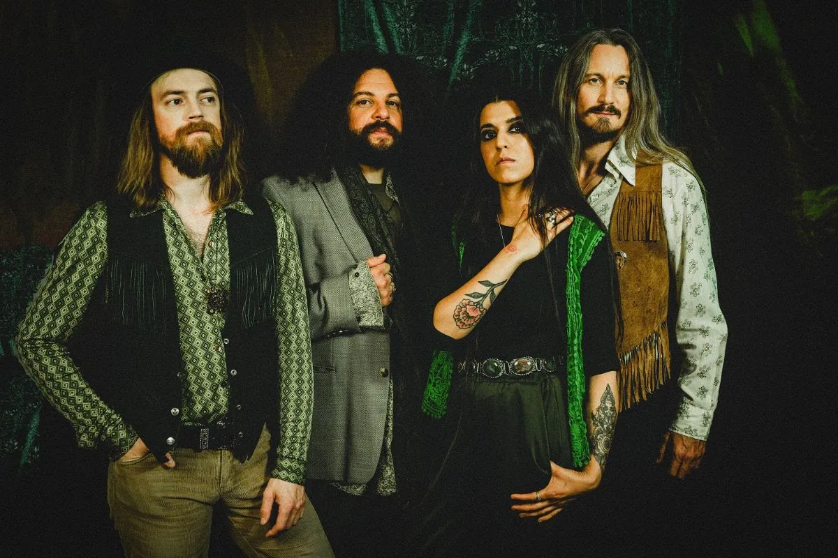 Siena Root: presentano il video di 'Dusty Roads' per celebrare l’uscita del nuovo album “Revelation”