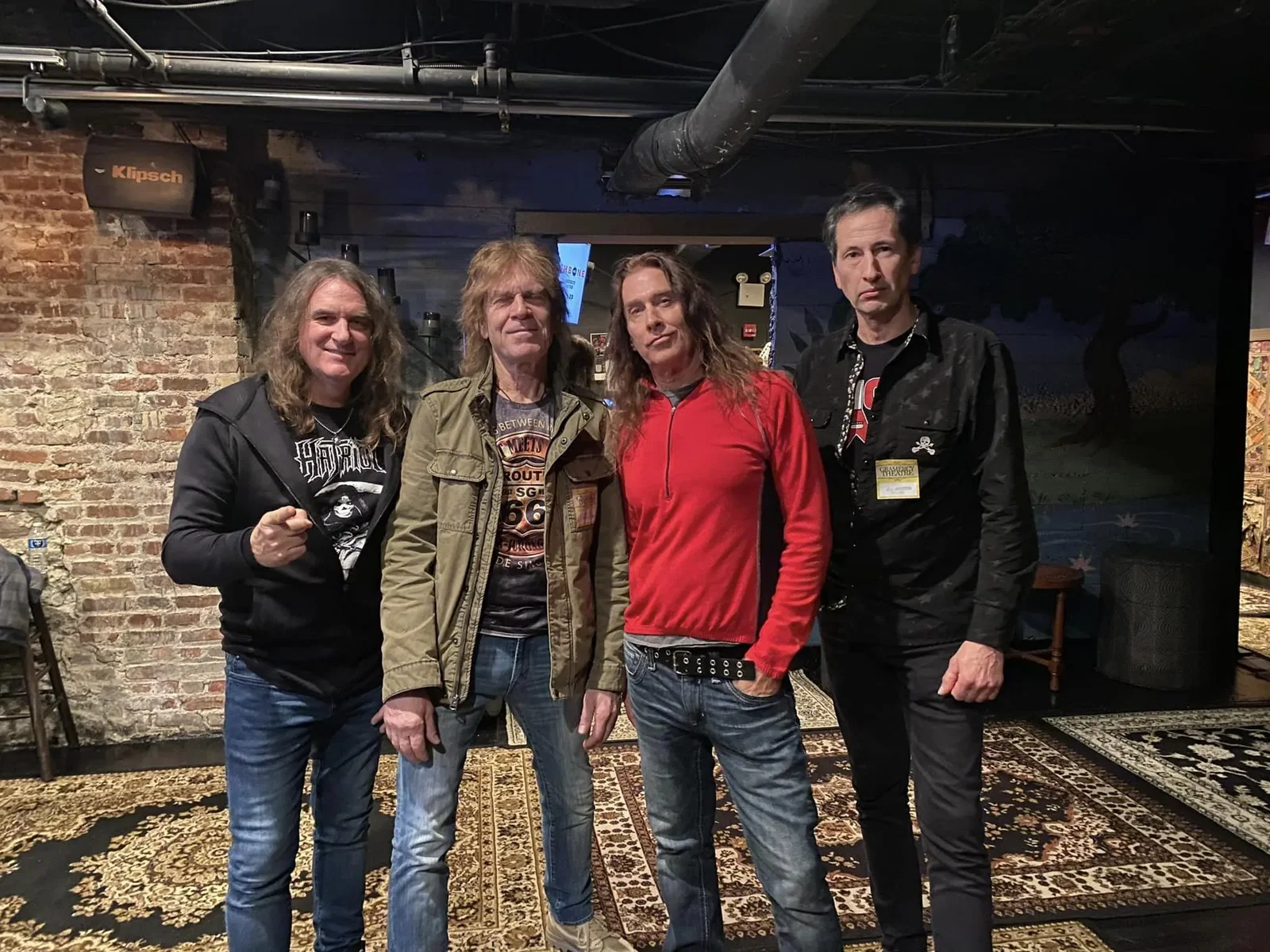 Riot: Rick Ventura sale sul palco con i Kings Of Thrash per la cover di 'Swords And Tequila'