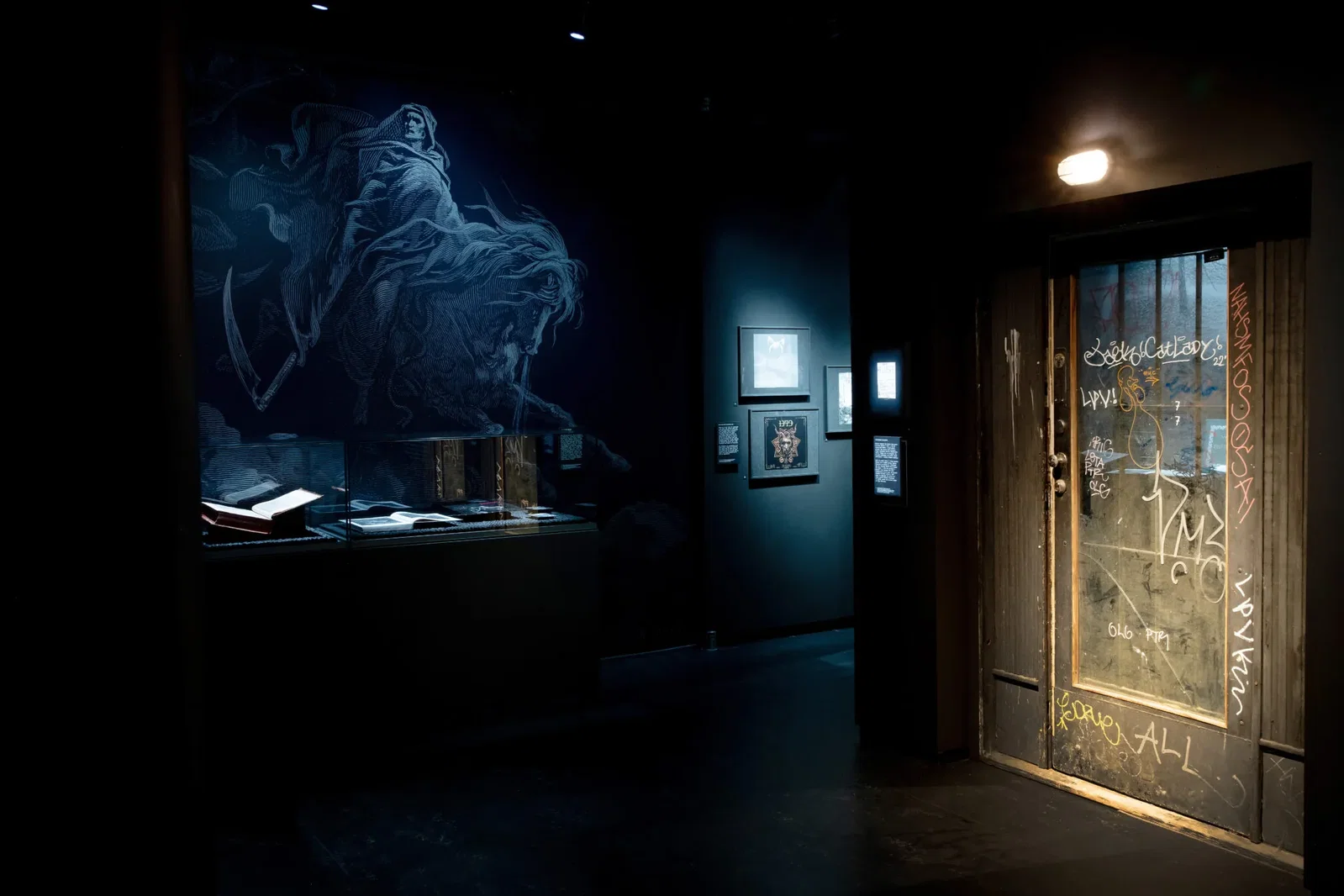 Oslo: inaugurata una mostra sul Black Metal con il contributo di Mayhem, Darkthrone, Enslaved e Ulver