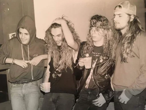 Metallica: Max Cavalera ricorda, "Mi dovetti tagliare i capelli per una copia di Ride The Lightning"
