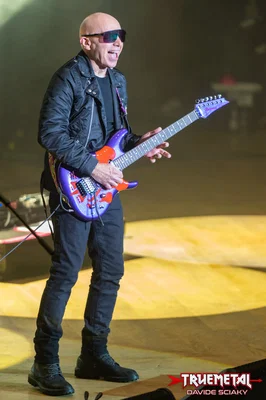 Joe Satriani-2