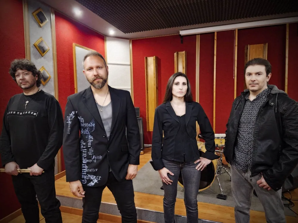 Nightblaze: online il nuovo singolo e video 'Daughter'