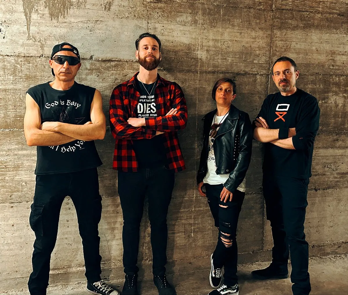 No One Cares: il ritorno con un nuovo EP, online il lyric video di 'Phoenix'