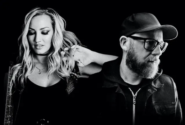 Nita Strauss: il video di 'The Golden Trail' con Anders Fridén degli In Flames
