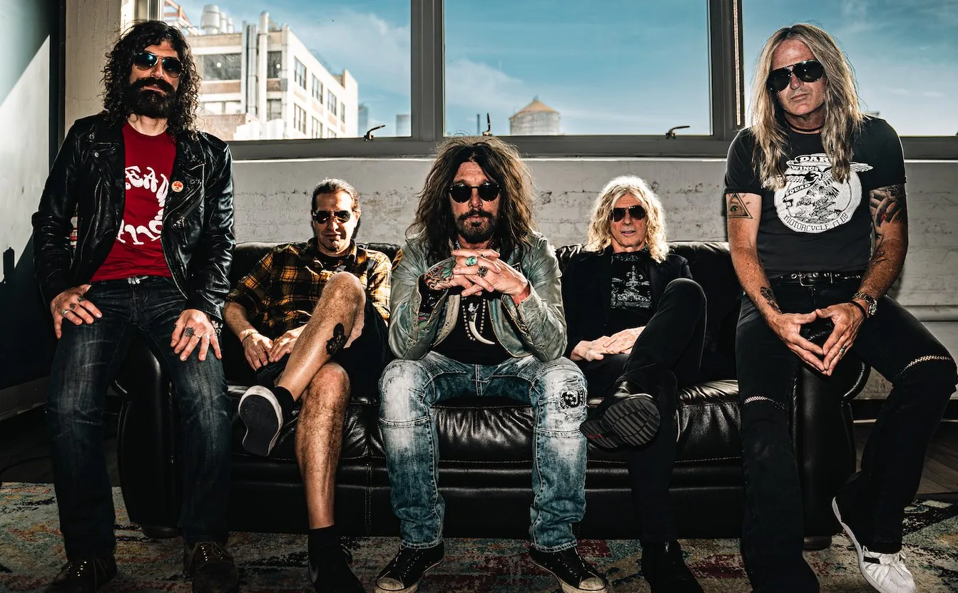 The Dead Daisies: John Corabi è fuori dalla band (di nuovo)
