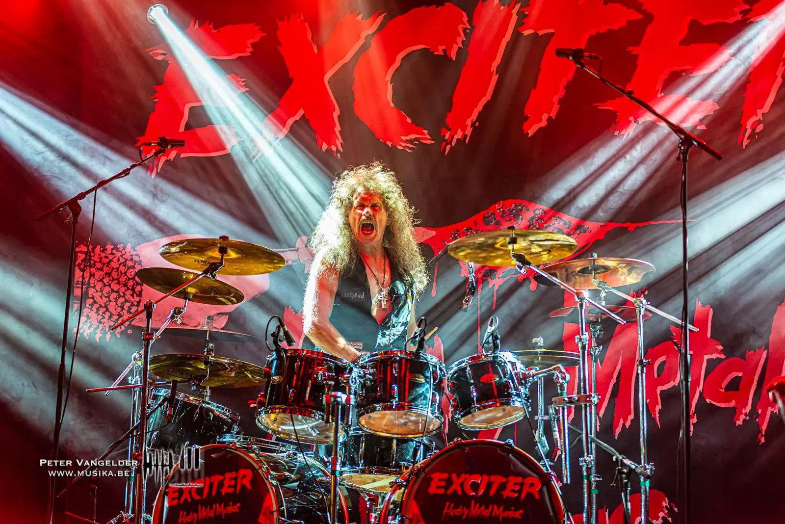 Exciter: il video dell'intera esibizione al Muskelrock