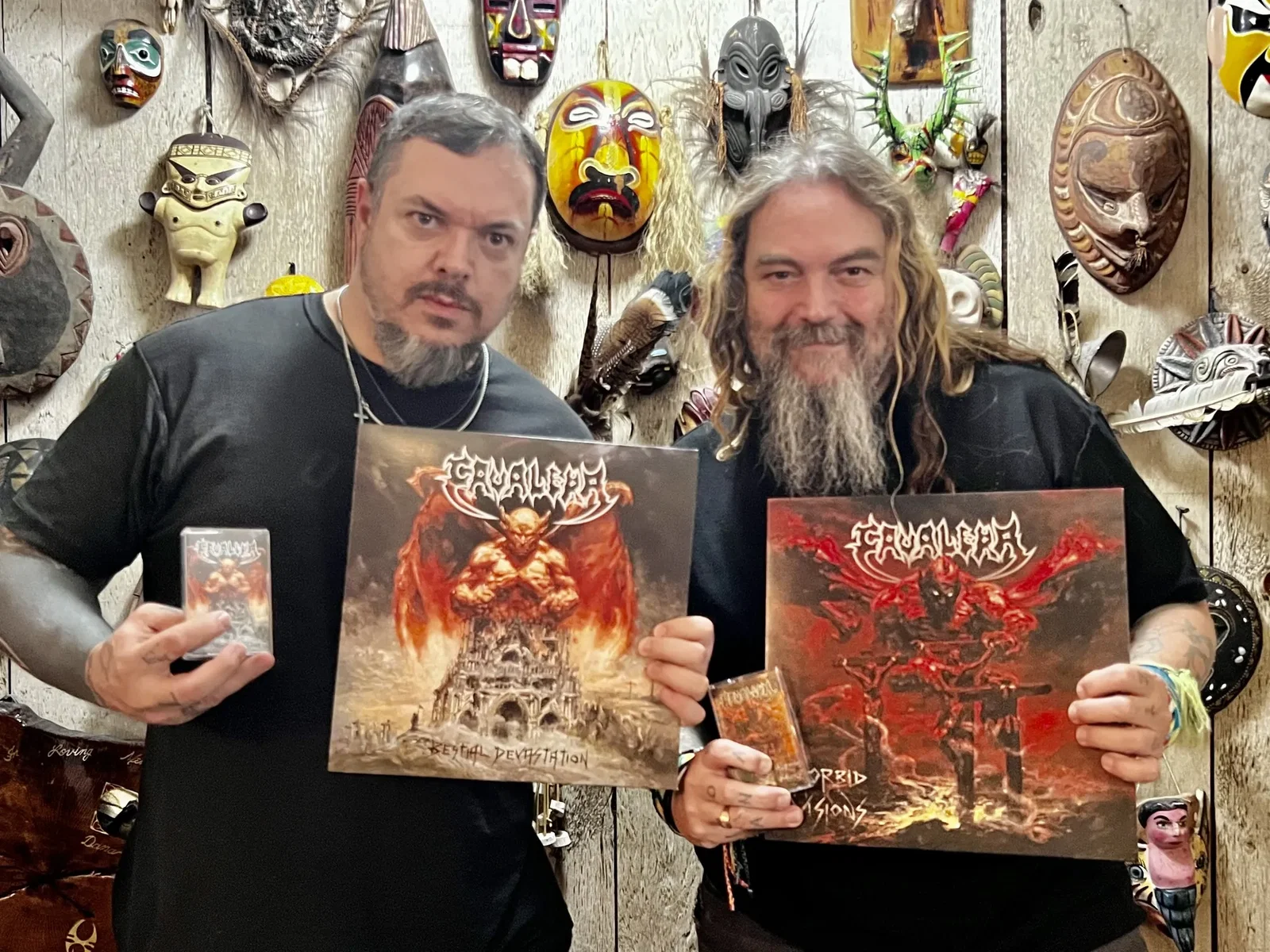 Cavalera: il video della versione riregistrata di 'Troops Of Doom'