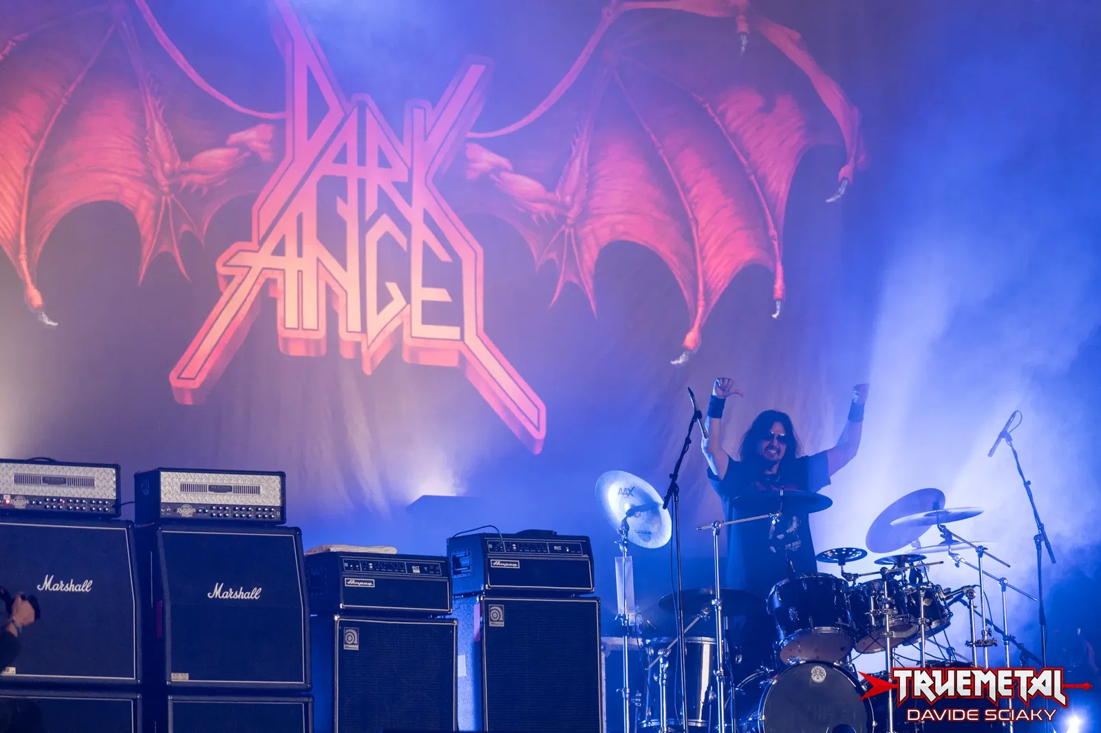 Dark Angel: Gene Hoglan, "Adoro il nuovo disco; se alla gente piace, bene, altrimenti pazienza"