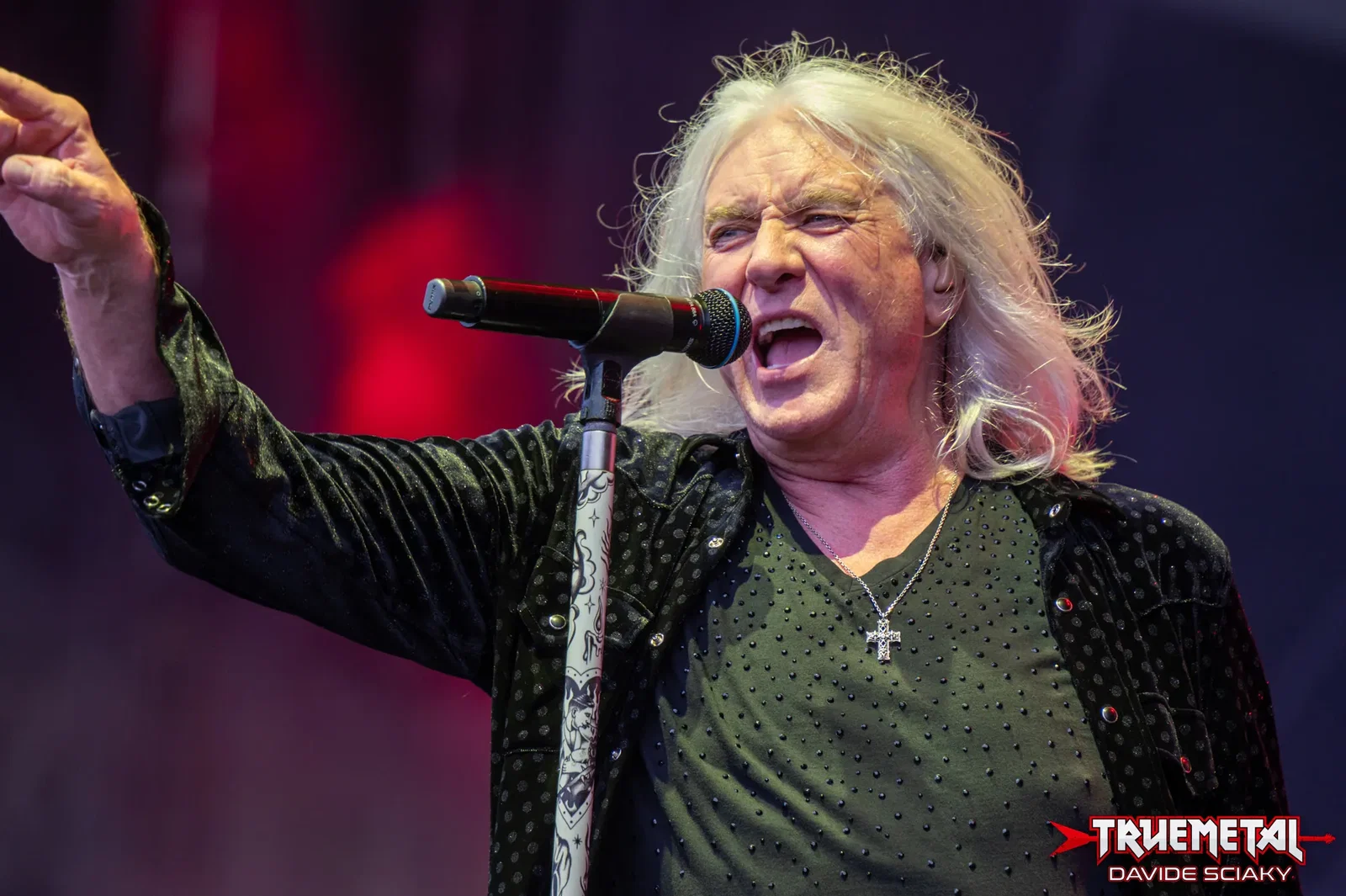 Def Leppard: Joe Elliott rivela la data di uscita del nuovo album