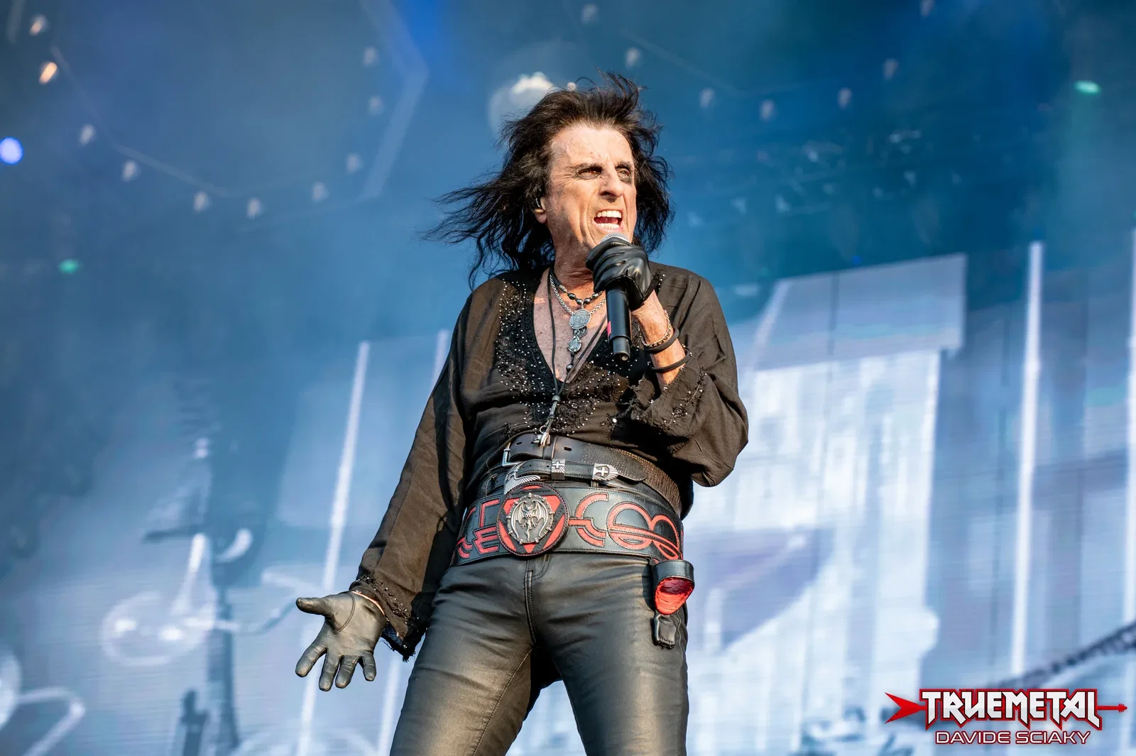 Hollywood Vampires: due date in Italia
