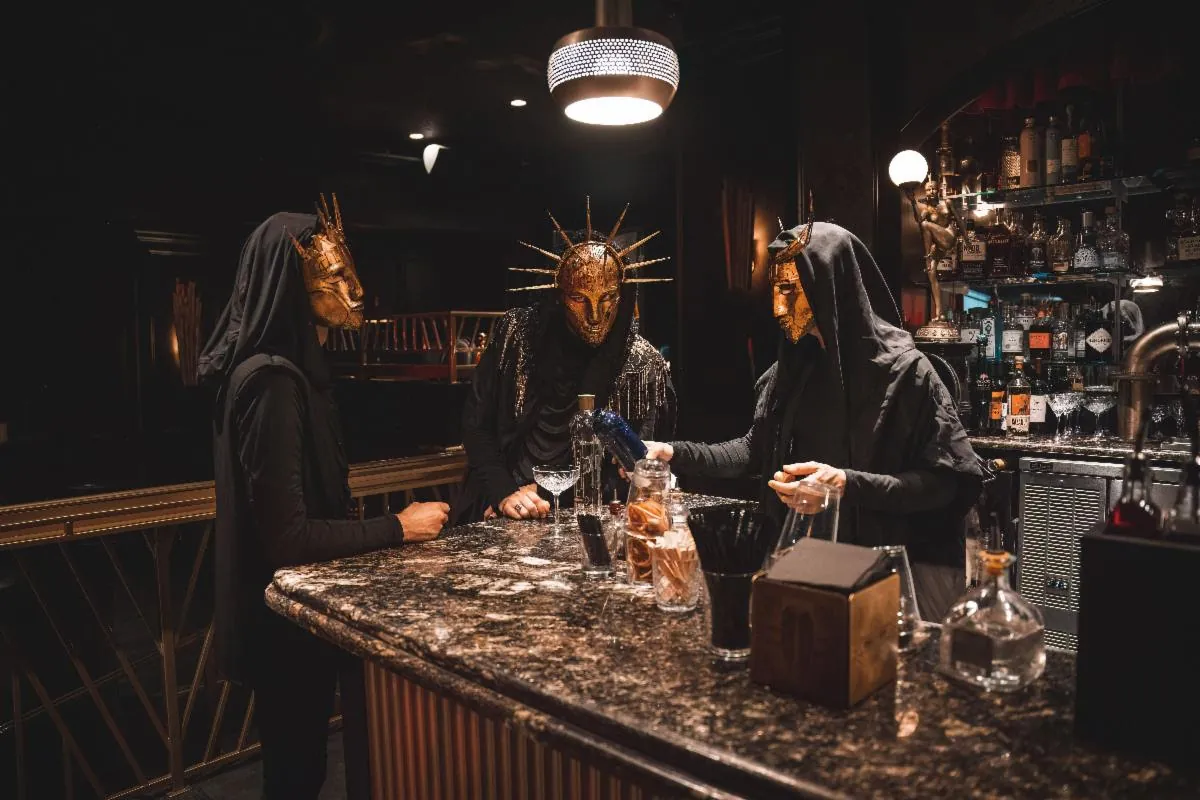 Imperial Triumphant: la cover di 'Jacob's Ladder' dei Rush