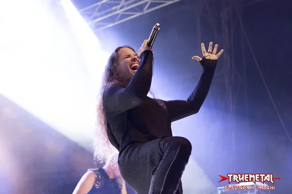 RhapsodyOfFire-2