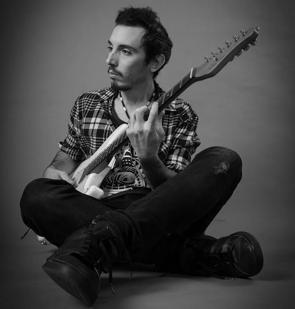 Samuele Casari: pubblicato 'Cloud', il singolo di debutto