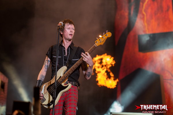 Sum41-1