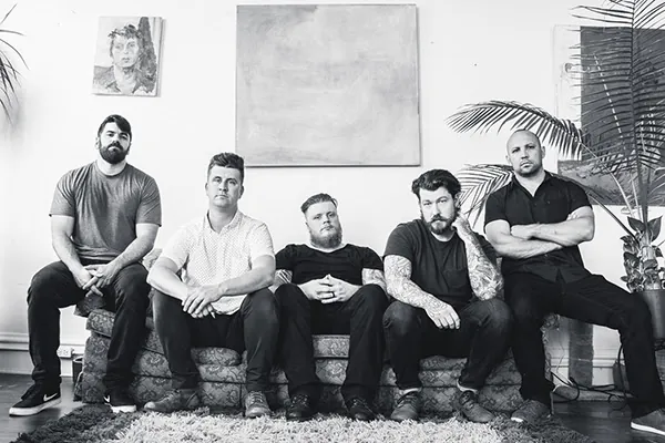 Wolves At The Gate: ascolta la loro versione della hit di Jon Bellion 'Stupid Deep'