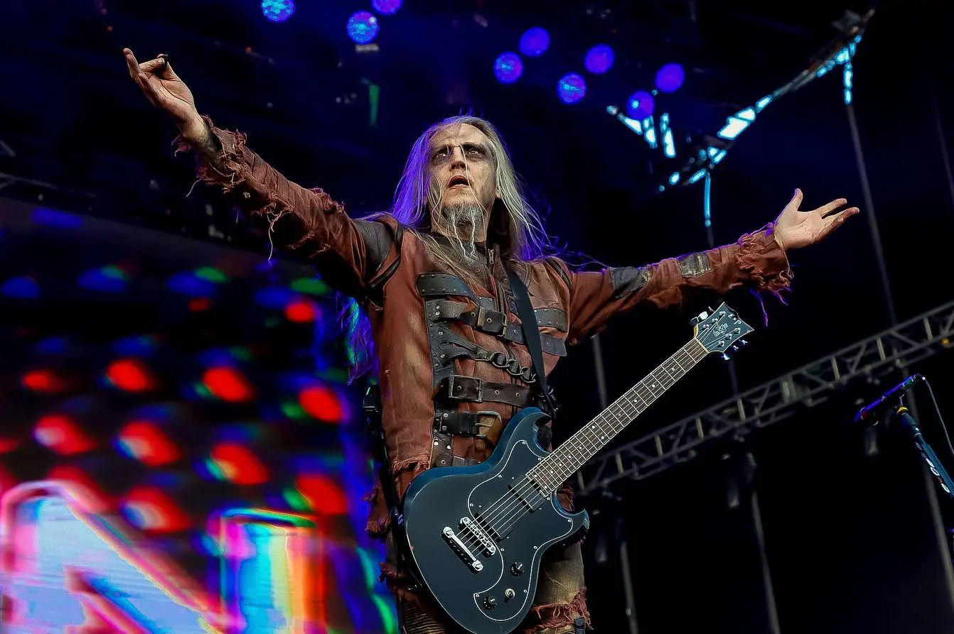 Pain: guarda il video per la nuova canzone 'Revolution'